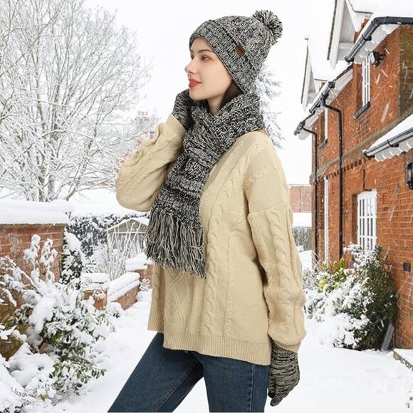 Women’s Fleece Lined Warm Winter Beanie Hat, Scarf & Touchscreen Gloves Set - Picture 3 of 6